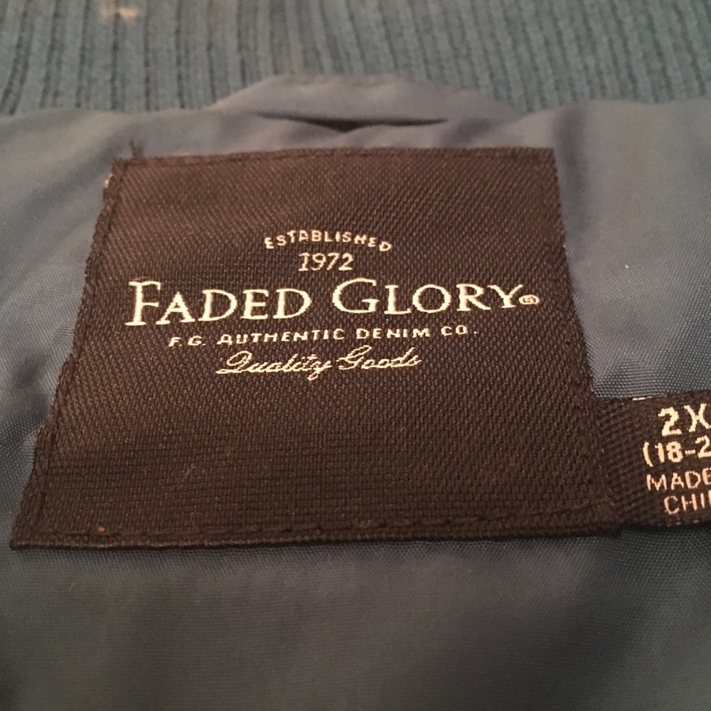 Jacket - Picture 4 of 4